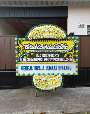 Papan Bunga Duka di Haurgombong