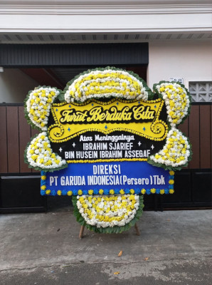 Papan Bunga Duka di Haurgombong