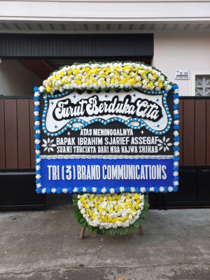 Papan Bunga Duka di Haurgombong